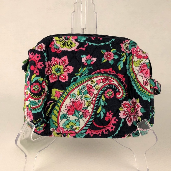 NWT Vera Bradley Medium Quilted Cosmetic Bag - Picture 2 of 5